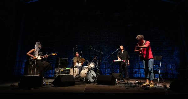 Mopcut and Farida Amadou, MaschinenHausMusik